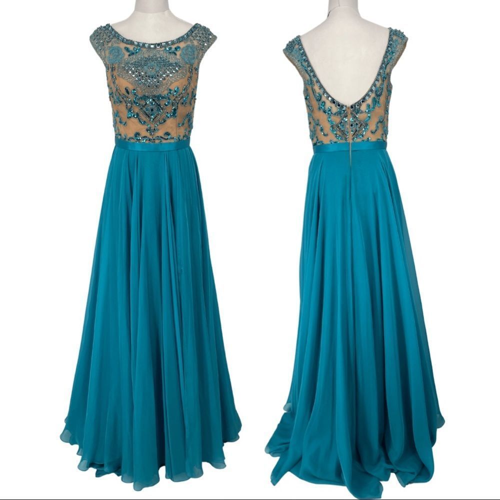 Sherri Hill evening gown